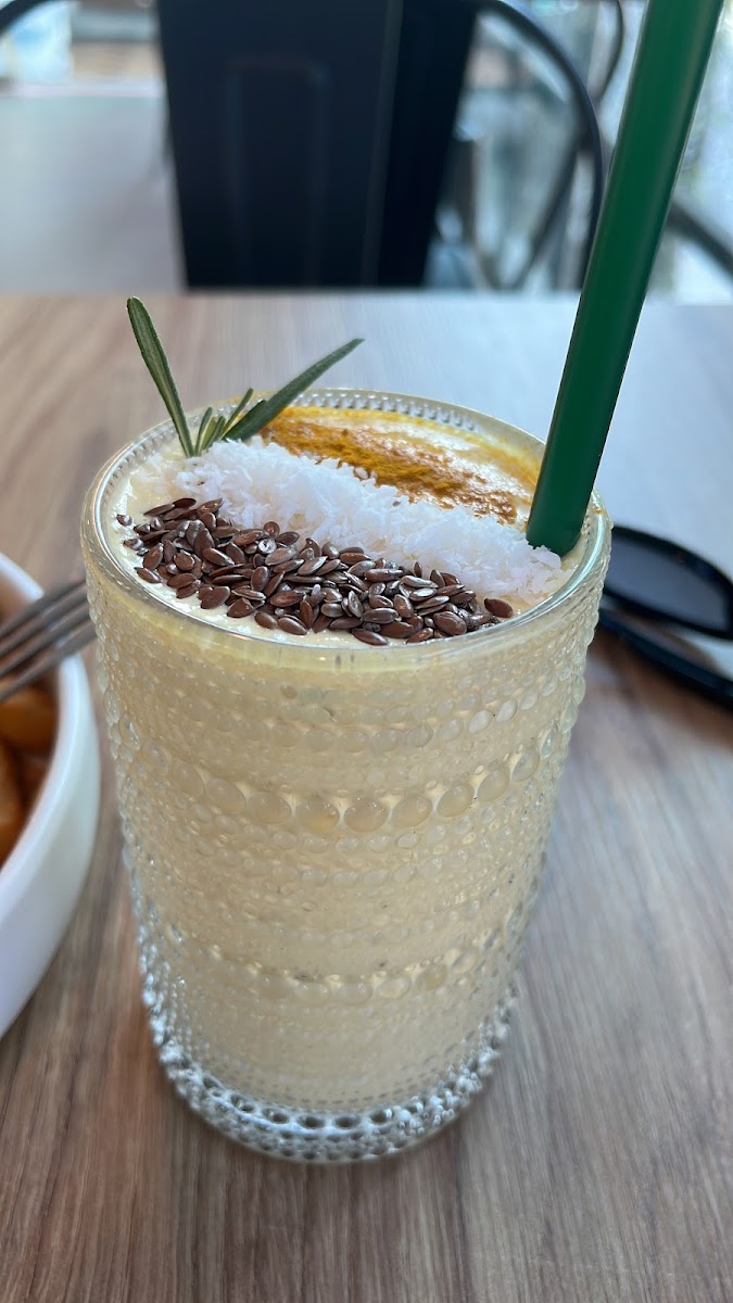 Twentytwo House & Cafe-10