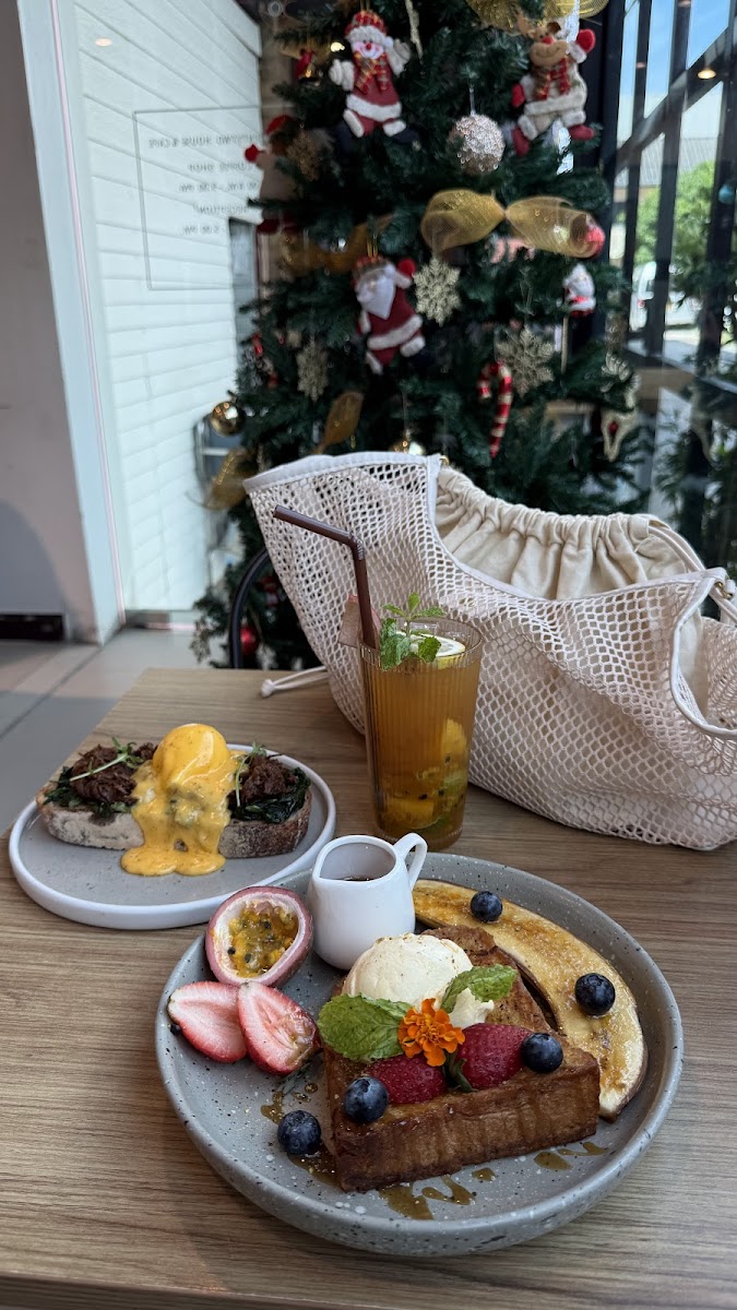 Twentytwo House & Cafe-4